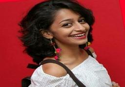 RJ Aayushi