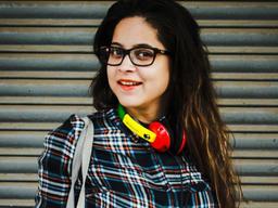 Rj Heena