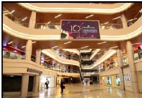 Central Atrium 14.5’ W x 8.5’ H LED Screen Central Atrium 14.5’ W x 8.5’ H LED Screen