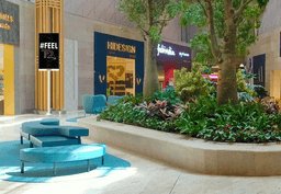 Terminal 2 - Domestic Retail Zone