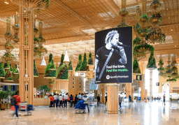 Terminal 2 - Check in Hall