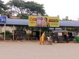 Subway Opp Auto Stand