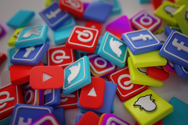 Pile 3D Popular Social Media Logos 1379 881