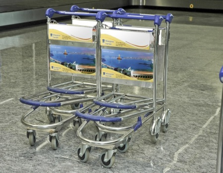 Ultimate Guide To Airport Branding In India 13 Luggage Trolley Advertising