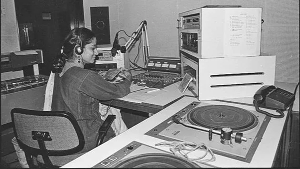 History Of Advertising &Amp; Evolution You Should Know 19 Radio Advertising