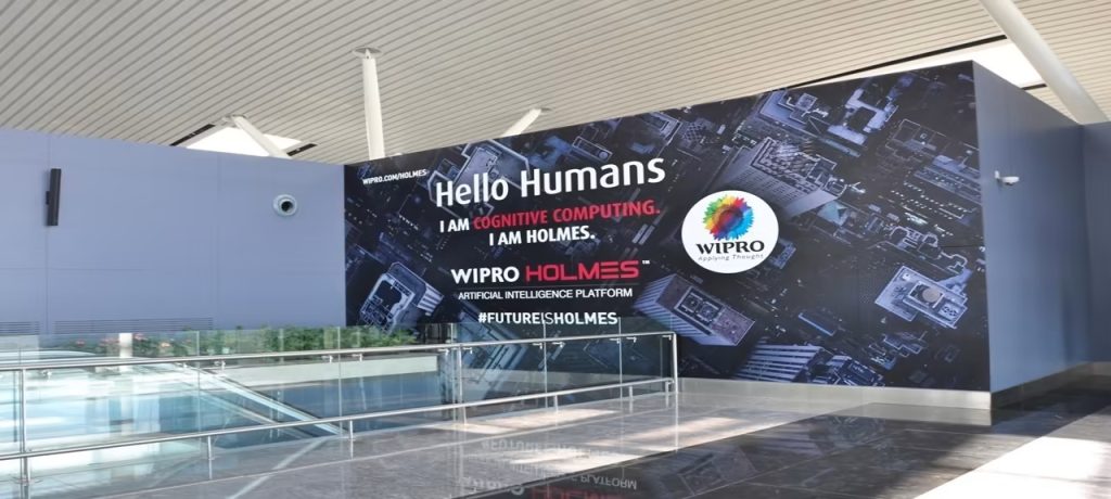 What Is Advertising? Types, Characteristics &Amp; Importance 2 Airport Ad
